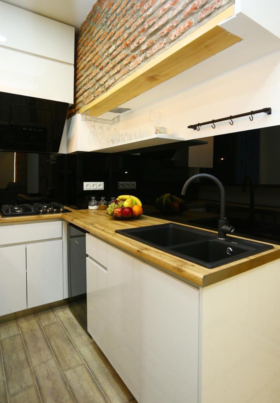 Appartamento Tiflis Hut Esterno foto
