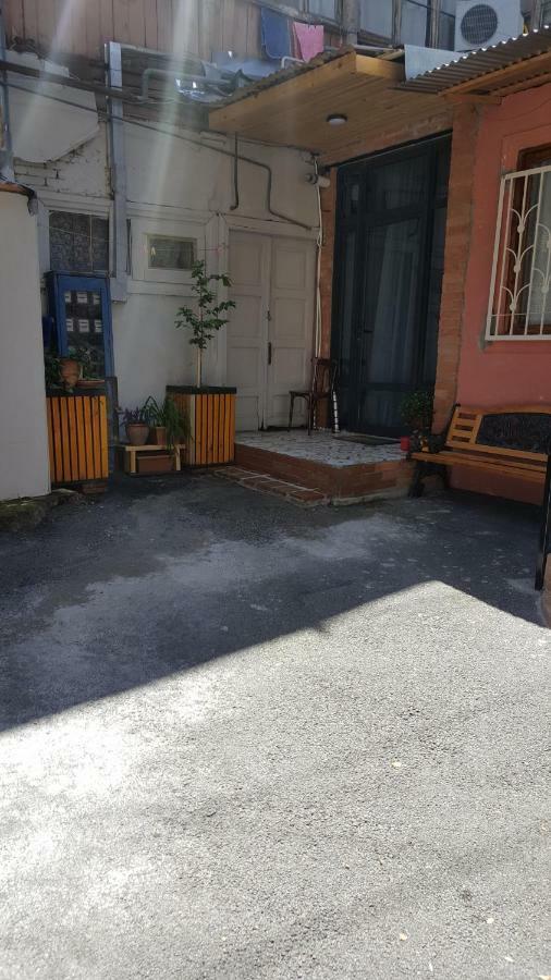 Appartamento Tiflis Hut Esterno foto